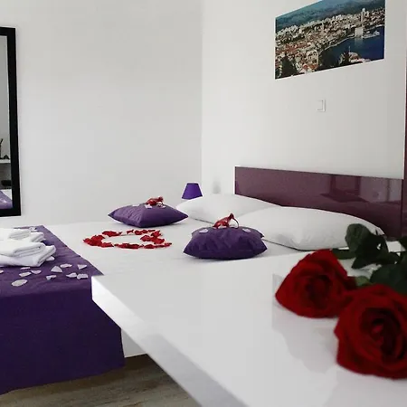 Gold Town Split Centre Old Town Apartment *