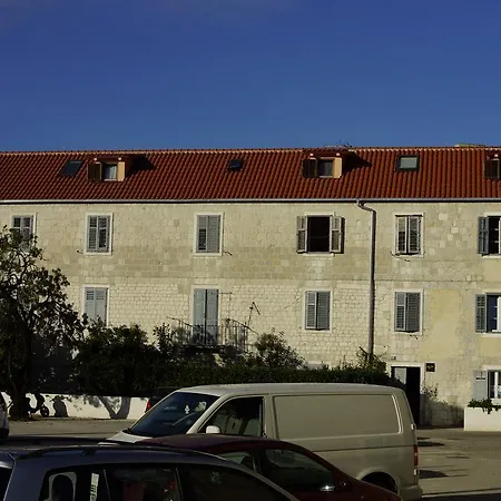 Gold Town Centre Old Town